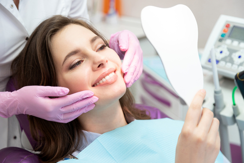 Dental Bonding vs. Veneers | Cosmetic Dentistry in Buffalo, NY